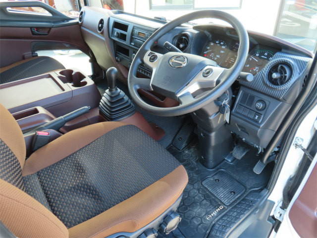 日野レンジャーアルミブロック増トン（6t・8t）[写真10]