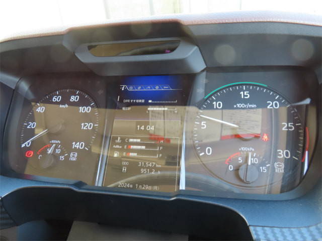 日野レンジャーアルミブロック増トン（6t・8t）[写真12]