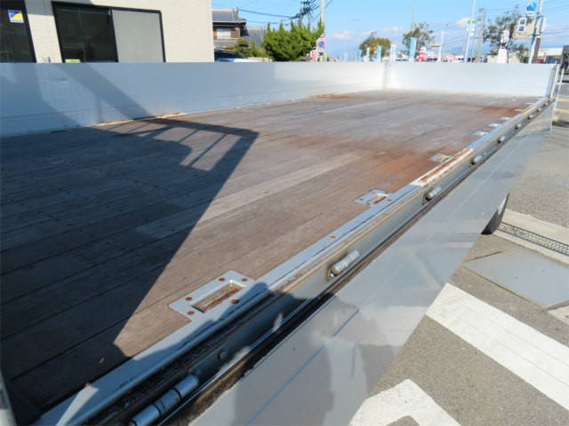 日野レンジャーアルミブロック増トン（6t・8t）[写真29]