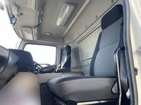 日野プロフィアアルミウイング大型（10t）[写真27]