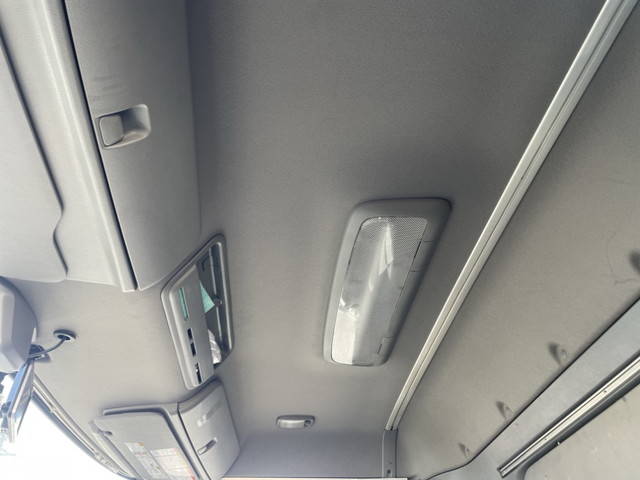 日野プロフィアアルミウイング大型（10t）[写真29]