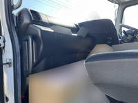 日野プロフィアアルミウイング大型（10t）[写真30]