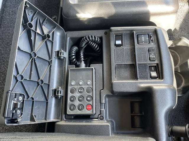 日野プロフィアアルミウイング大型（10t）[写真37]