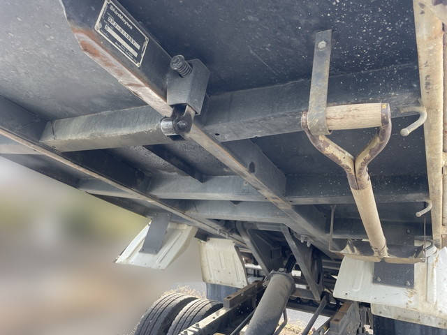 いすゞエルフダンプ小型（2t・3t）[写真10]