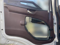 日野プロフィアアルミウイング大型（10t）[写真20]