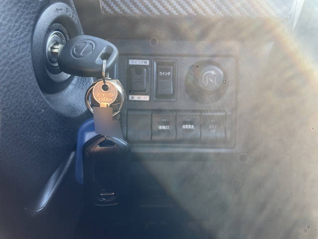 日野プロフィアアルミウイング大型（10t）[写真30]