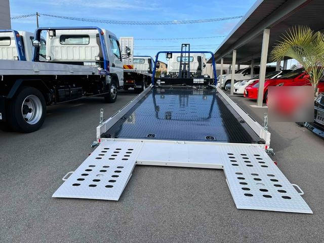 三菱ふそうキャンターセーフティローダー小型（2t・3t）[写真08]