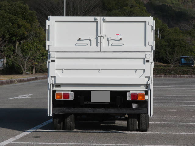 三菱ふそうキャンター深ダンプ（土砂禁ダンプ）小型（2t・3t）[写真08]