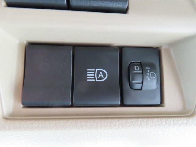 日野レンジャークレーン4段中型（4t）[写真15]