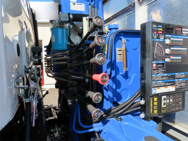 日野レンジャークレーン4段中型（4t）[写真30]