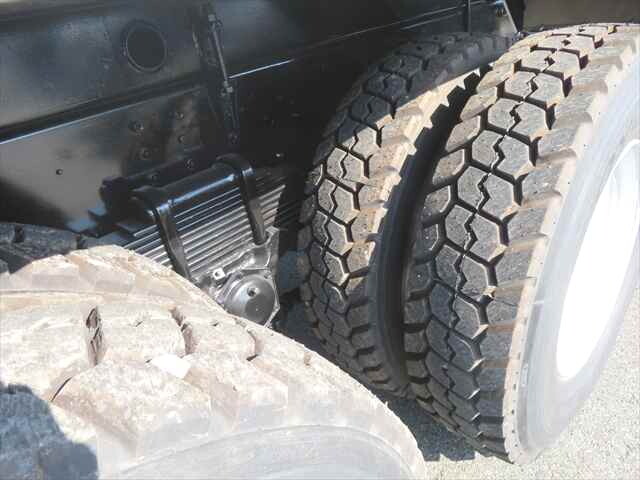 日野プロフィア深ダンプ（土砂禁ダンプ）大型（10t）[写真17]