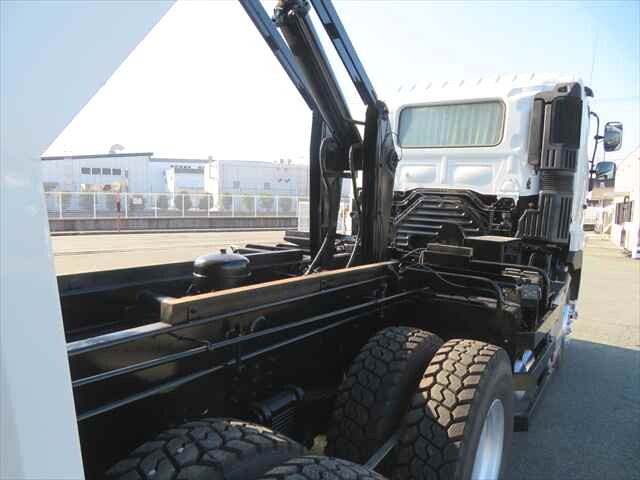 日野プロフィア深ダンプ（土砂禁ダンプ）大型（10t）[写真28]