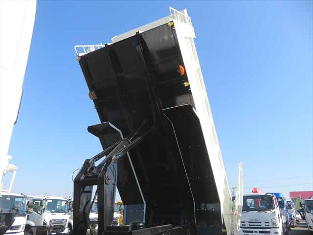 日野プロフィア深ダンプ（土砂禁ダンプ）大型（10t）[写真30]