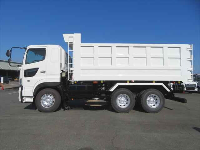 日野プロフィア深ダンプ（土砂禁ダンプ）大型（10t）[写真06]