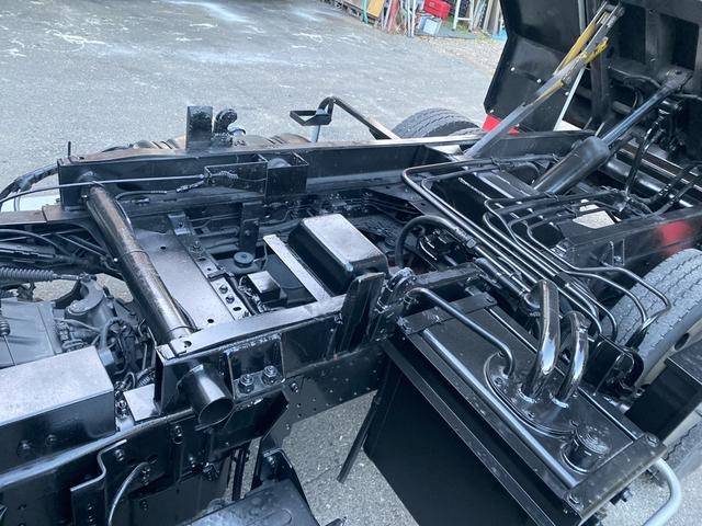 日産アトラスパッカー車（塵芥車）小型（2t・3t）[写真14]