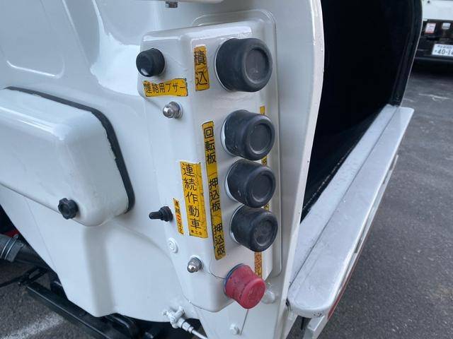 日産アトラスパッカー車（塵芥車）小型（2t・3t）[写真08]