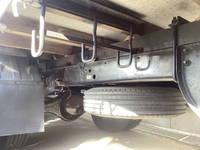 UDトラックスコンドルクレーン5段中型（4t）[写真11]