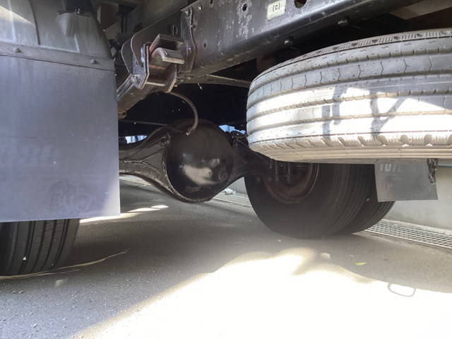 UDトラックスコンドルクレーン5段中型（4t）[写真12]