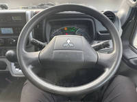 三菱ふそうキャンター冷凍車（冷蔵車）小型（2t・3t）[写真34]