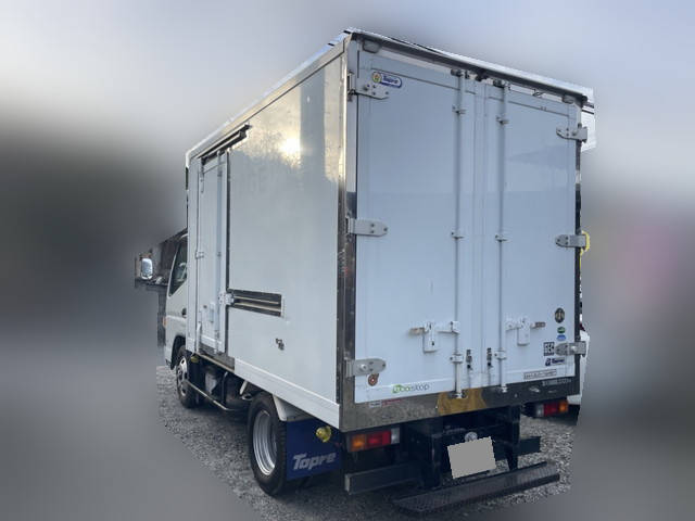 三菱ふそうキャンター冷凍車（冷蔵車）小型（2t・3t）[写真04]