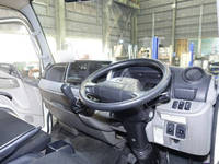 三菱ふそうキャンター冷凍車（冷蔵車）小型（2t・3t）[写真28]