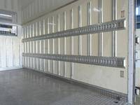 三菱ふそうキャンター冷凍車（冷蔵車）小型（2t・3t）[写真09]