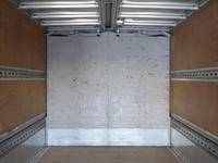 三菱ふそうキャンターアルミウイング小型（2t・3t）[写真10]