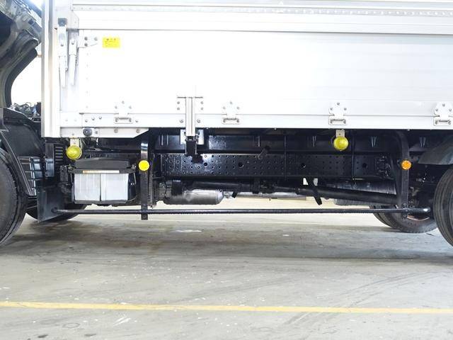 三菱ふそうキャンターアルミウイング小型（2t・3t）[写真17]