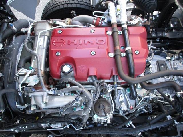 日野レンジャー冷蔵冷凍ウイング増トン（6t・8t）[写真13]