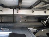 日野レンジャー冷蔵冷凍ウイング増トン（6t・8t）[写真15]