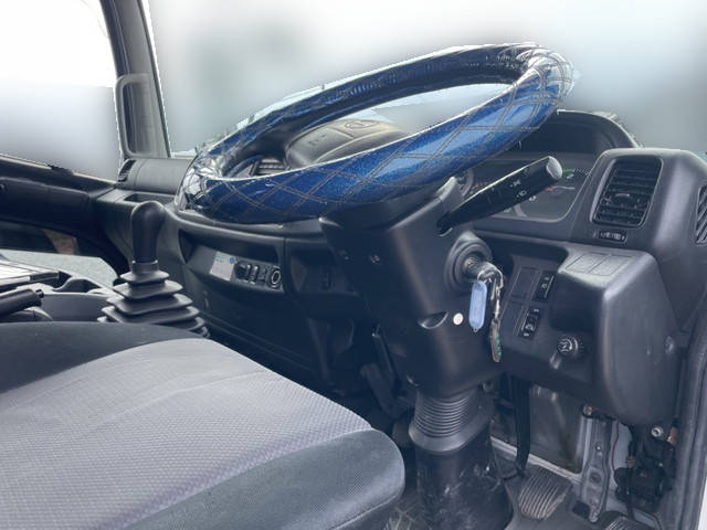 日野レンジャークレーン4段中型（4t）[写真32]