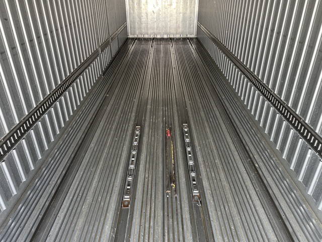 三菱ふそうスーパーグレート冷凍車（冷蔵車）大型（10t）[写真14]