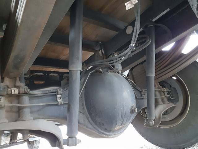 日野レンジャー平ボディ中型（4t）[写真17]