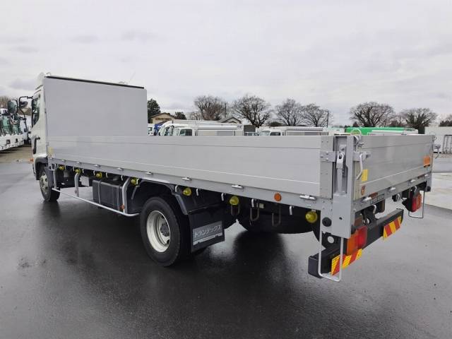 日野レンジャー平ボディ中型（4t）[写真02]