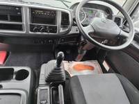 日野レンジャー平ボディ中型（4t）[写真22]