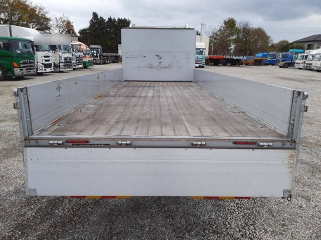 日野レンジャー平ボディ中型（4t）[写真06]