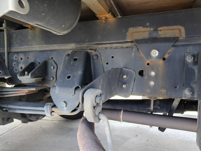 日野デュトロ平ボディ小型（2t・3t）[写真13]