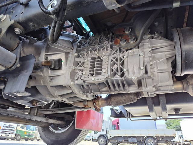 日野デュトロ平ボディ小型（2t・3t）[写真17]