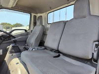 日野デュトロ平ボディ小型（2t・3t）[写真19]