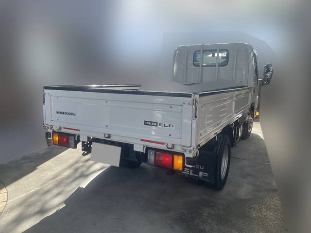 いすゞエルフ平ボディ小型（2t・3t）[写真02]