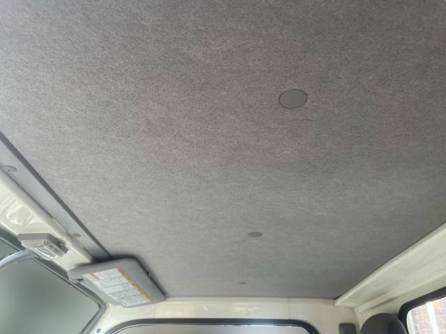 いすゞエルフ平ボディ小型（2t・3t）[写真24]