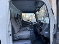 いすゞエルフアルミバン小型（2t・3t）[写真27]