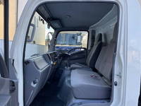 いすゞエルフアルミバン小型（2t・3t）[写真29]