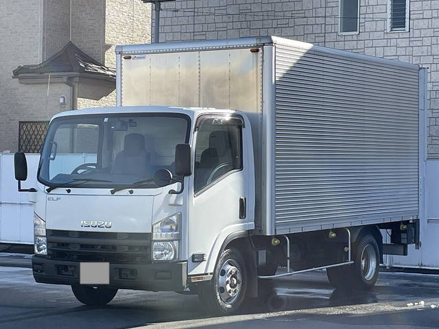 いすゞエルフアルミバン小型（2t・3t）[写真03]