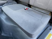 いすゞエルフアルミバン小型（2t・3t）[写真31]