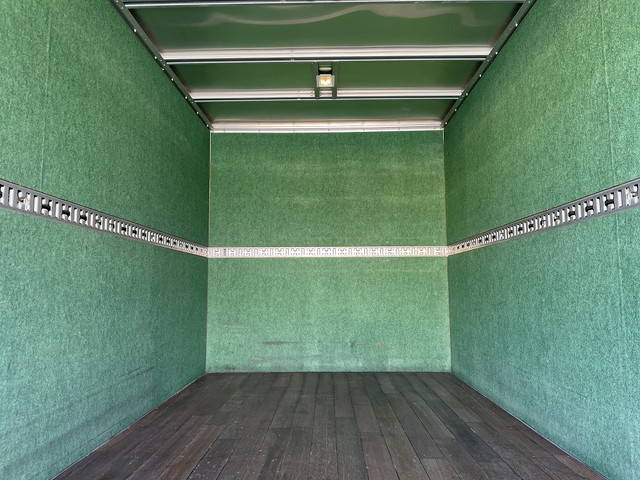 いすゞエルフアルミバン小型（2t・3t）[写真34]