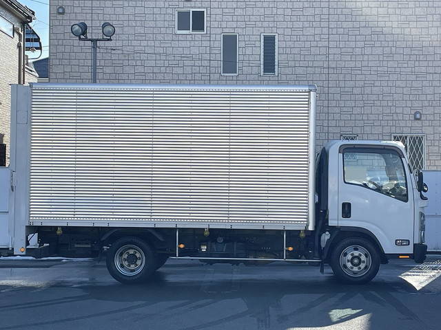 いすゞエルフアルミバン小型（2t・3t）[写真05]