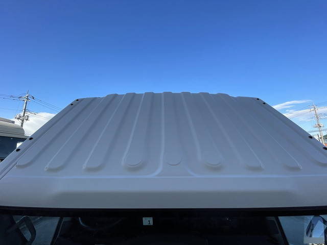 いすゞエルフアルミバン小型（2t・3t）[写真07]