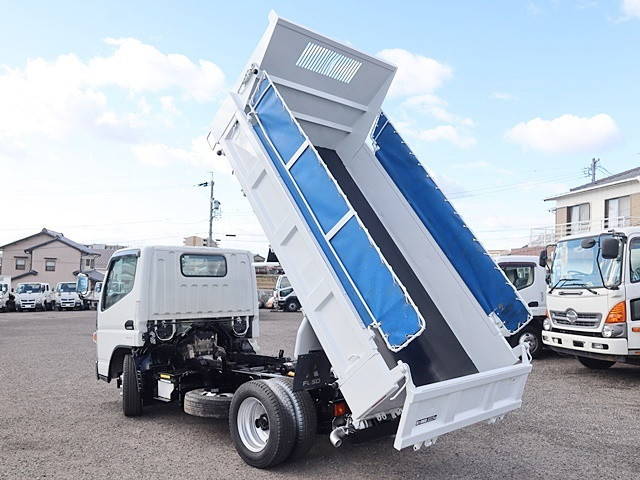 三菱ふそうキャンターダンプ小型（2t・3t）[写真02]