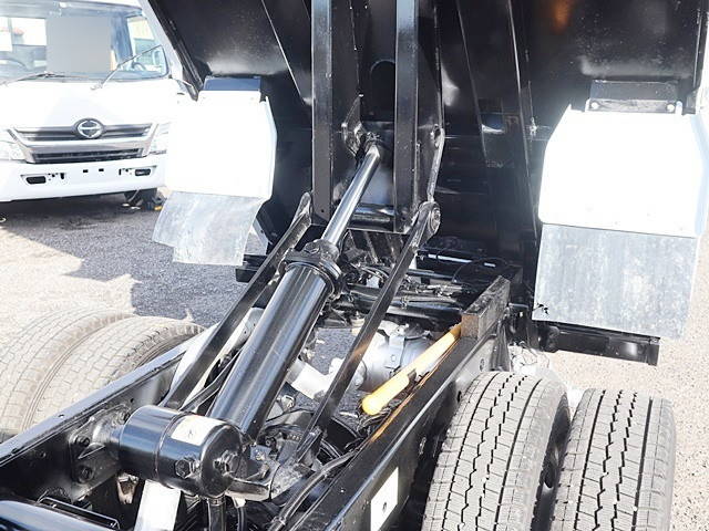 三菱ふそうキャンターダンプ小型（2t・3t）[写真24]